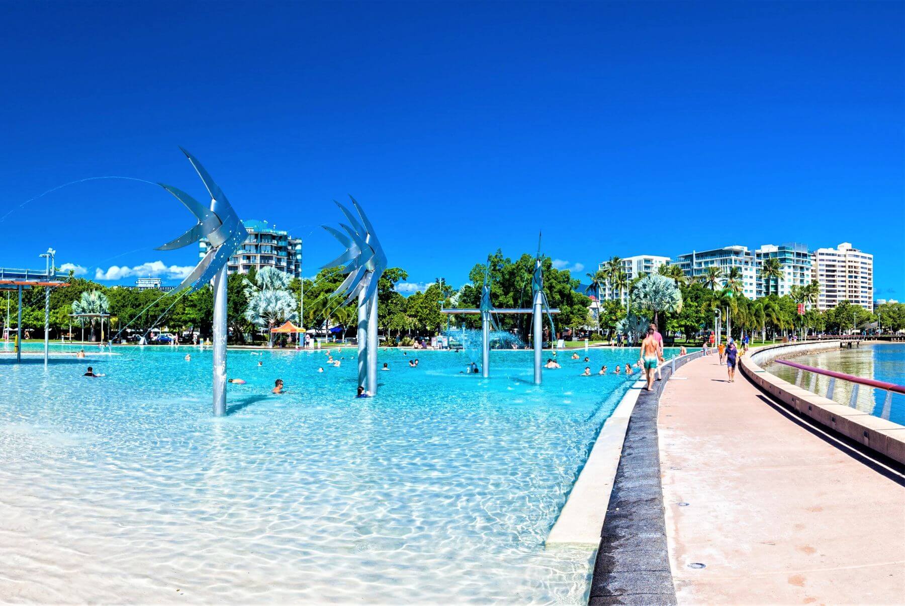 Promenade am Meer - Die Esplanade von Cairns