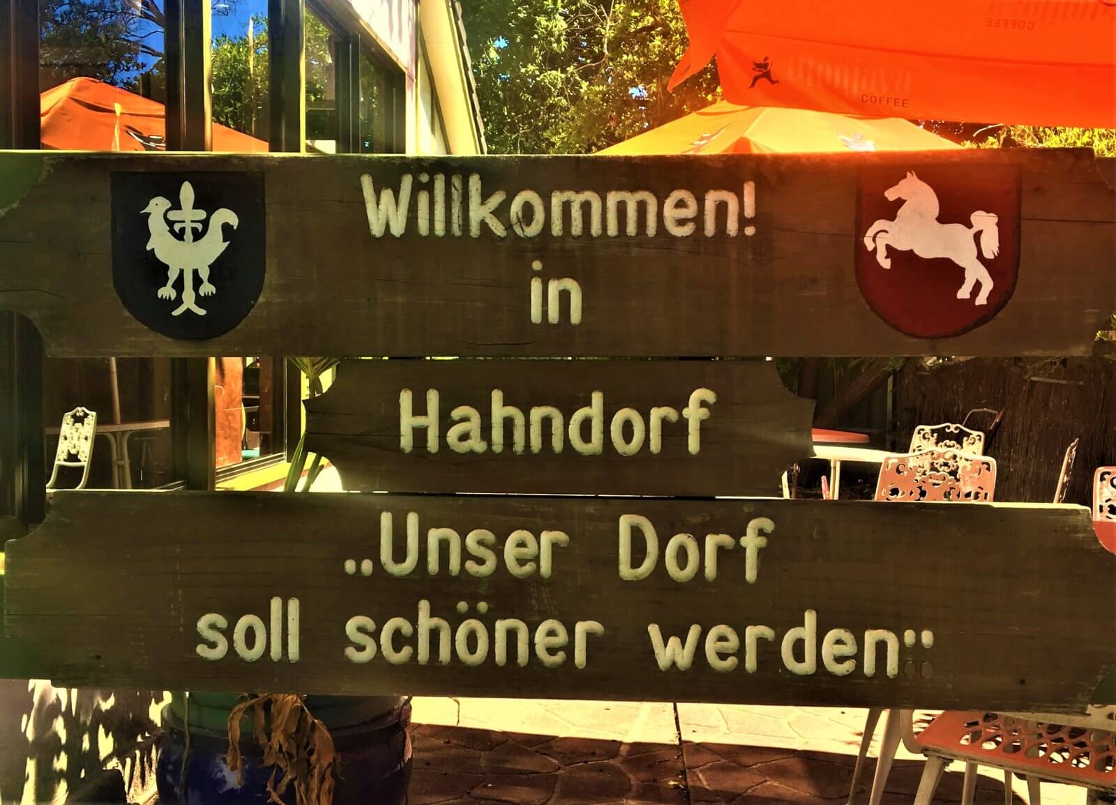 Schild in Hahnhdorf in Australien