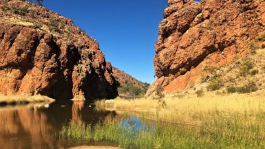 Schlucht im West MacDonnell National Park bei Alice Springs